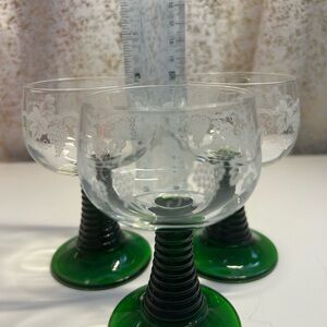 Set of 3 Etched Green Stemmed Glasses – Roemer Style 💚